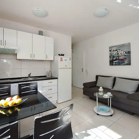 Vicy Apartment Novalja Exterior photo
